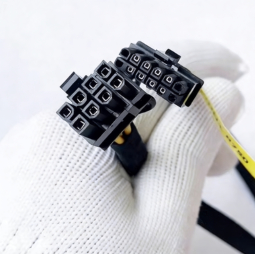 Dell R750 Server GPU Power Cable: Small 12-Pin to 8-Pin Graphics Card Power Cable